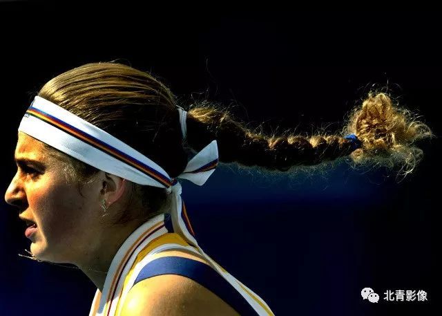 透露出他对 透露出他对